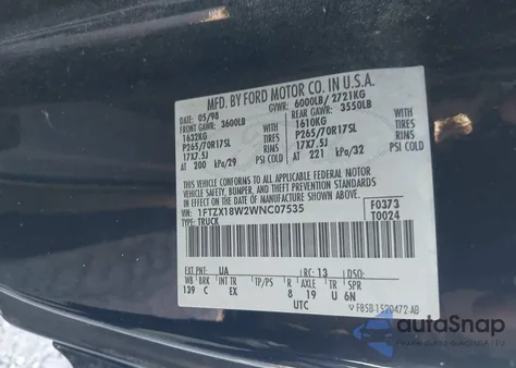 1998 Ford F-150 Lariat/Standard/Xl/Xlt z USA, uszkodzony, nr VIN 1FTZX18W2WNC07535